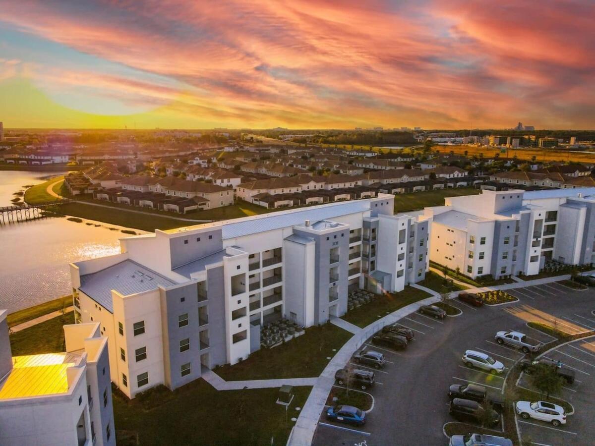 Terrific Thematic Lakeview 2B With 2 Clubhouses Kissimmee Dış mekan fotoğraf